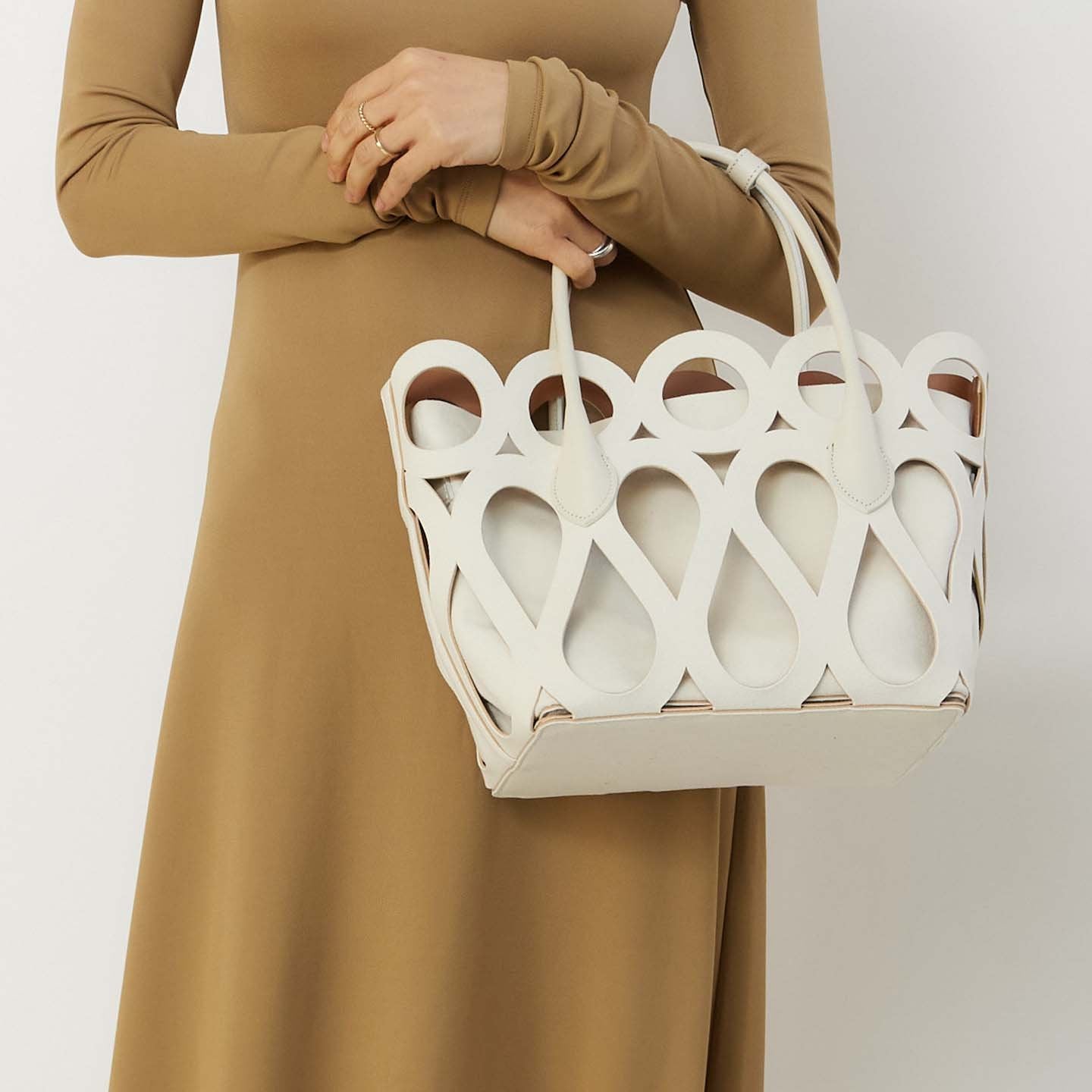 230211_3213.jpg?v=1728364160