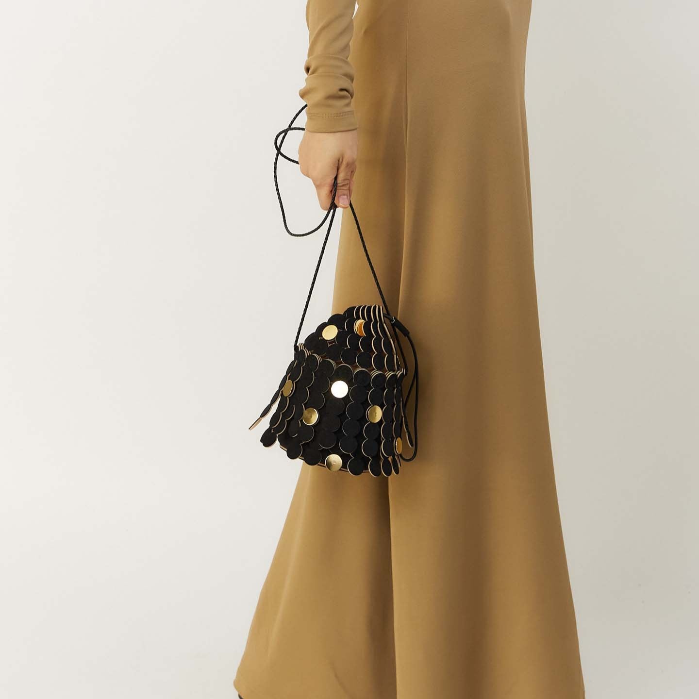 MOON - BLACK×GOLD – MARY AL TERNA