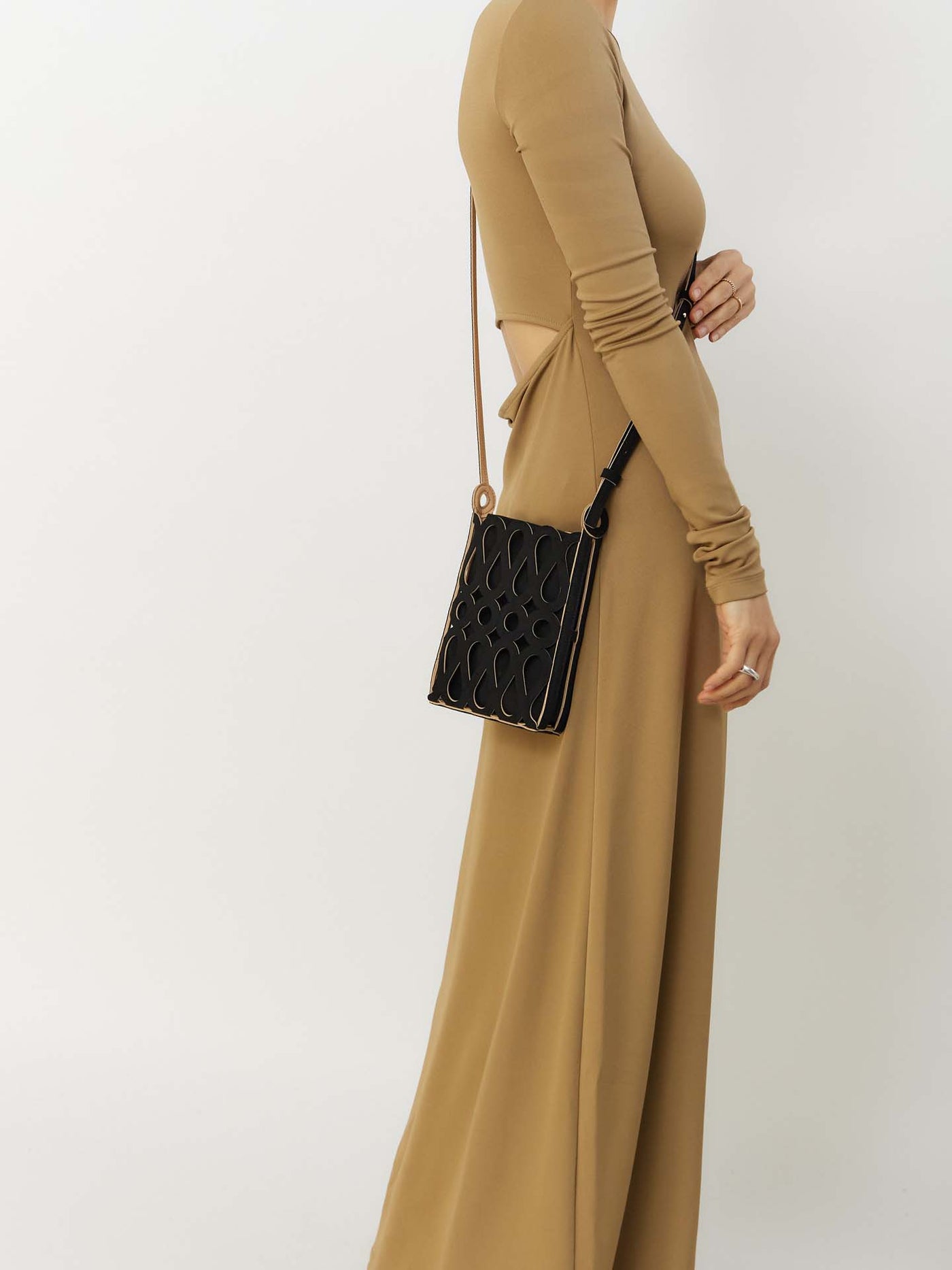 おるたーな MAZE - BLACK – MARY AL TERNA