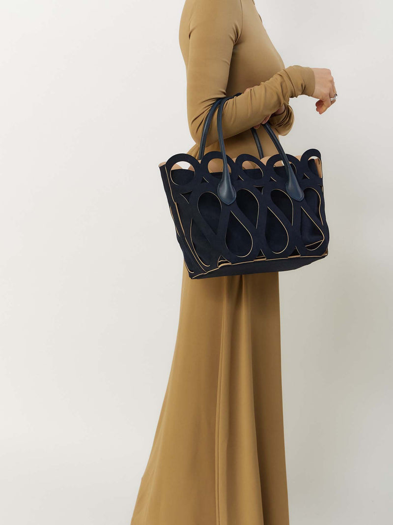 MAZE-BLACK