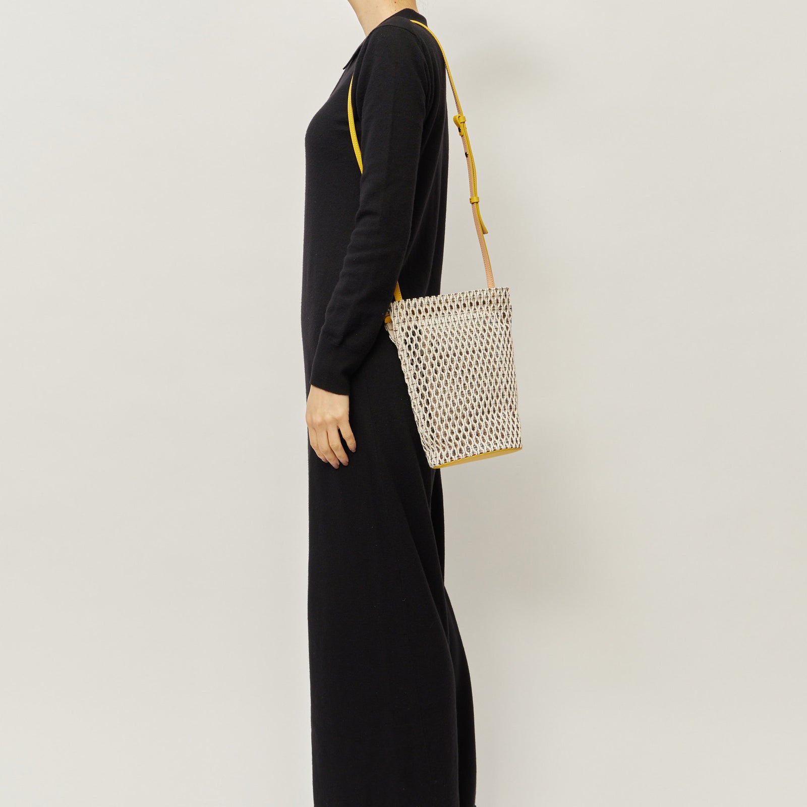 GAP - YELLOW×NUDE – MARY AL TERNA