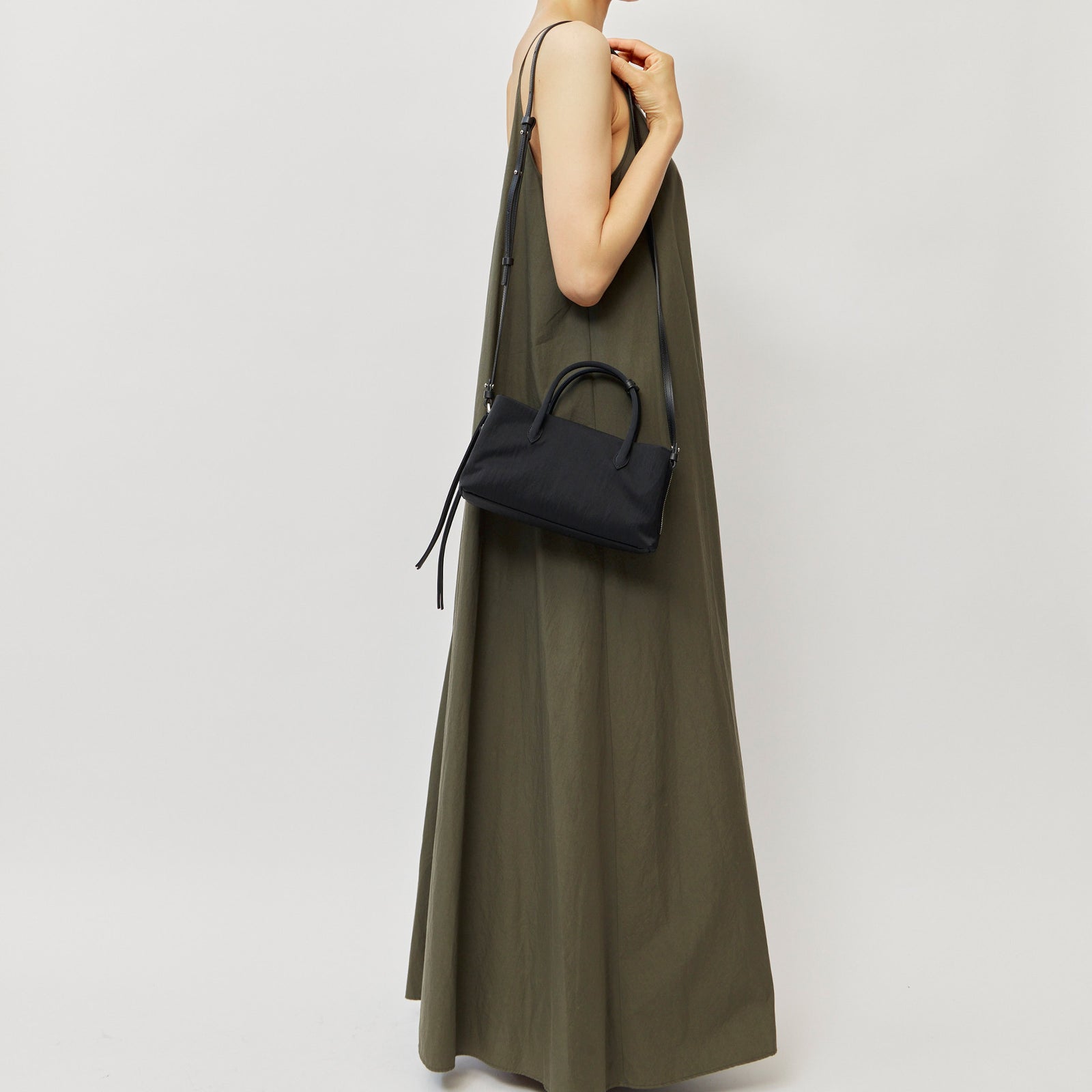 RIKYU - BLACK (RECYCLED NYLON) – MARY AL TERNA
