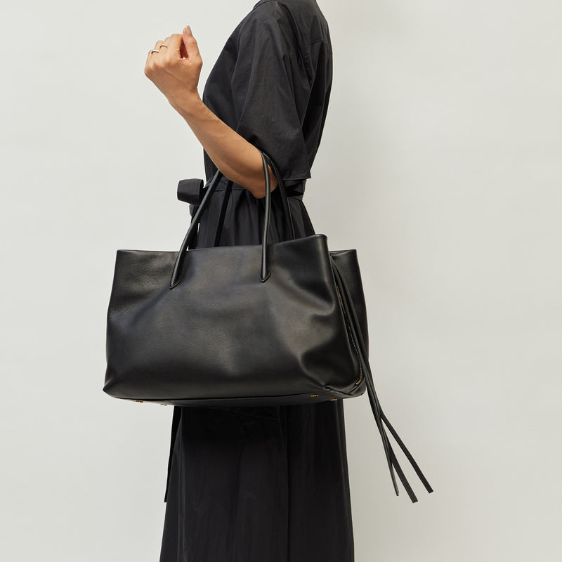 RIKYU - BLACK (SHRINK LEATHER) – MARY AL TERNA