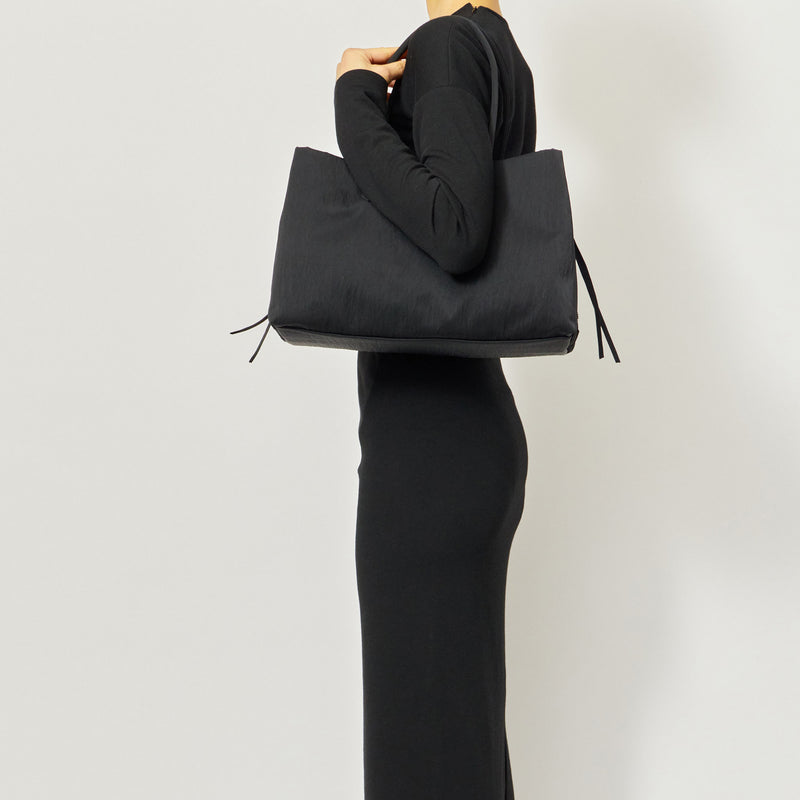 RIKYU - BLACK (RECYCLED NYLON) – MARY AL TERNA