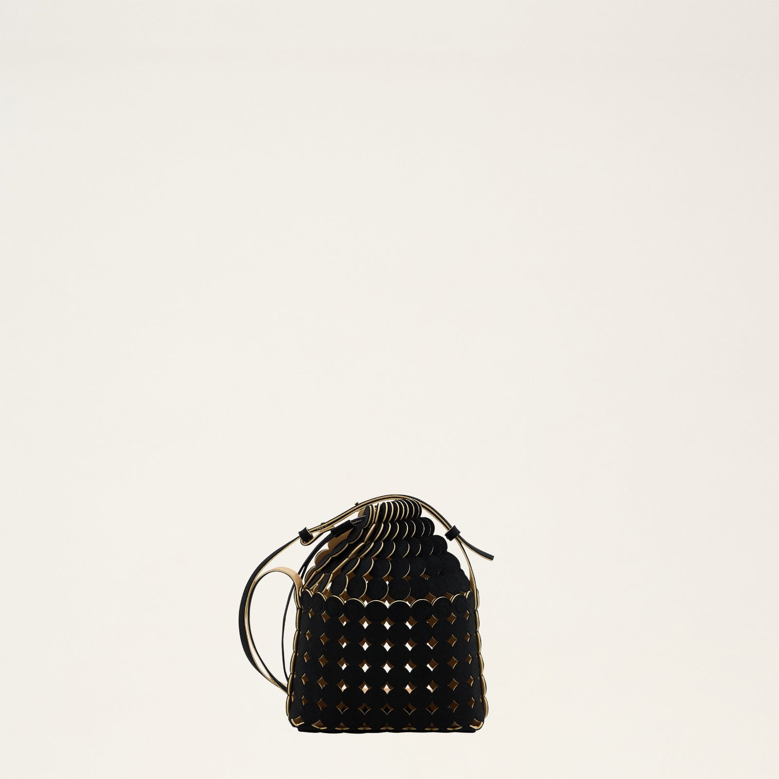 MOON-BLACK – MARY AL TERNA