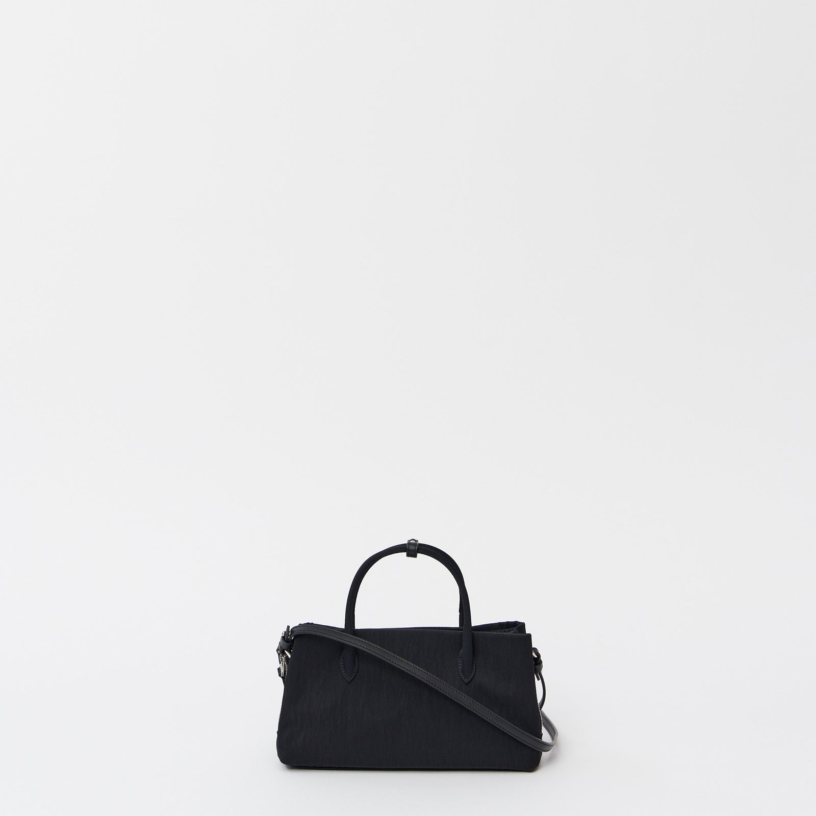 RIKYU - BLACK (RECYCLED NYLON) – MARY AL TERNA