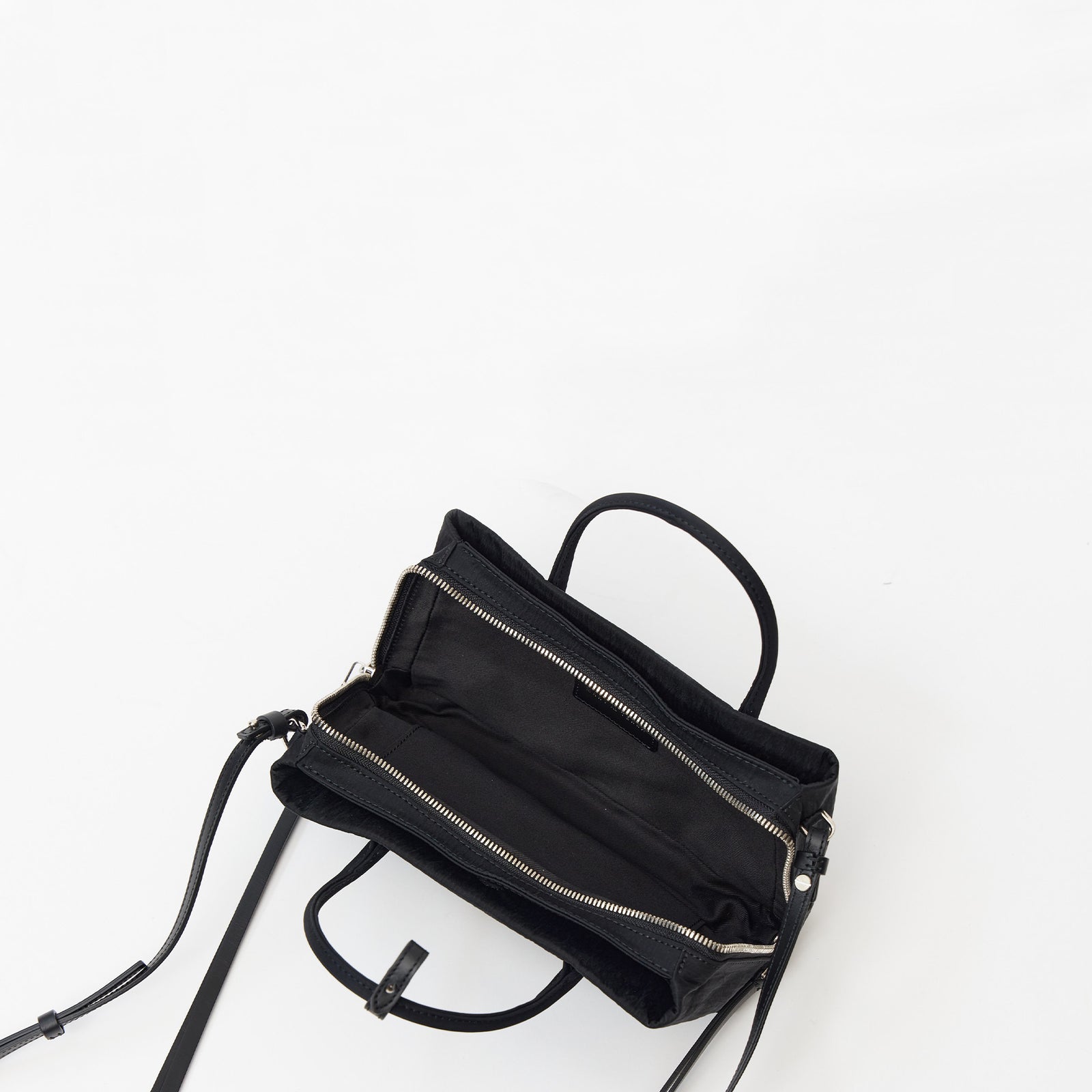 RIKYU - BLACK (RECYCLED NYLON) – MARY AL TERNA