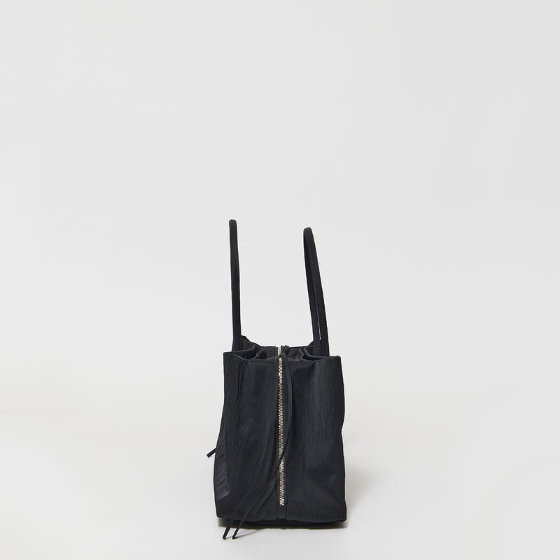 RIKYU - BLACK (RECYCLED NYLON) – MARY AL TERNA